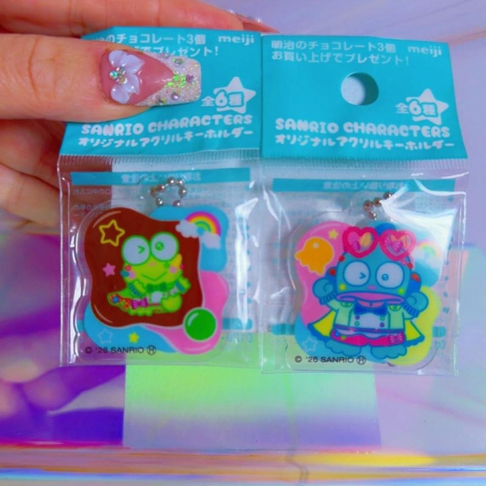 Brand New Bandai Sanrio Characters Charapaki Acrylic Keychain Set